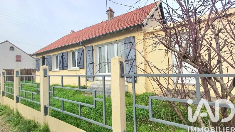 Maison - 95 m² - 4 pièces