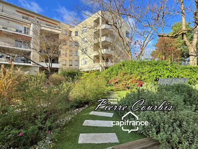 Appartement - 83 m² - 4 pièces