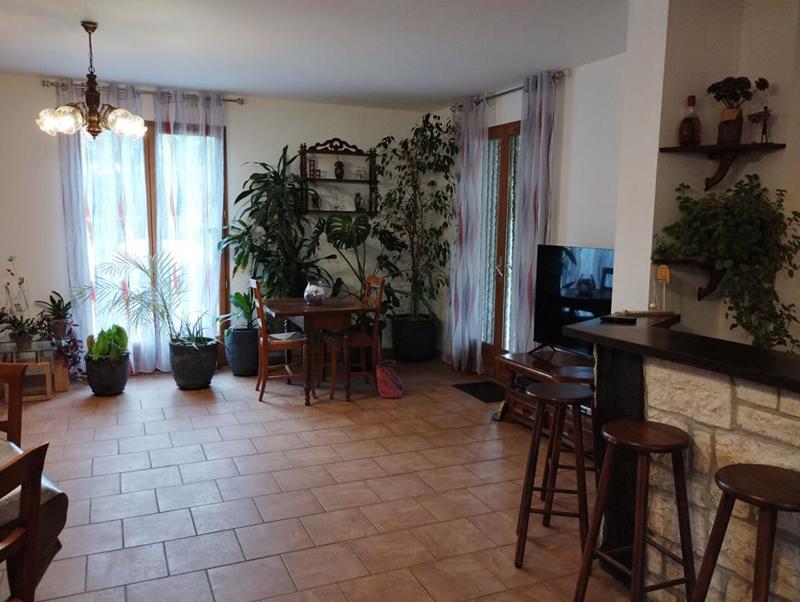 Maison - 147 m² - 7 pièces