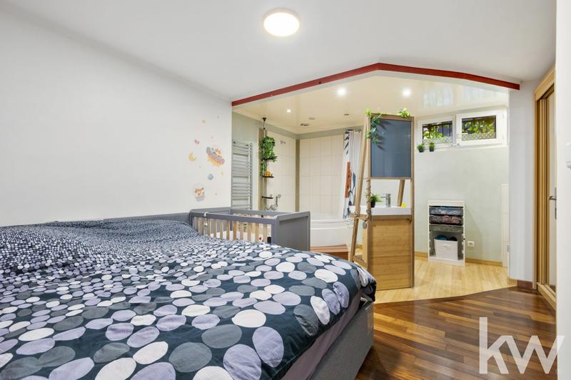 Appartement - 85 m² - 4 pièces