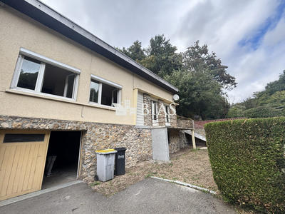 Maison - 88 m² - 4 pièces
