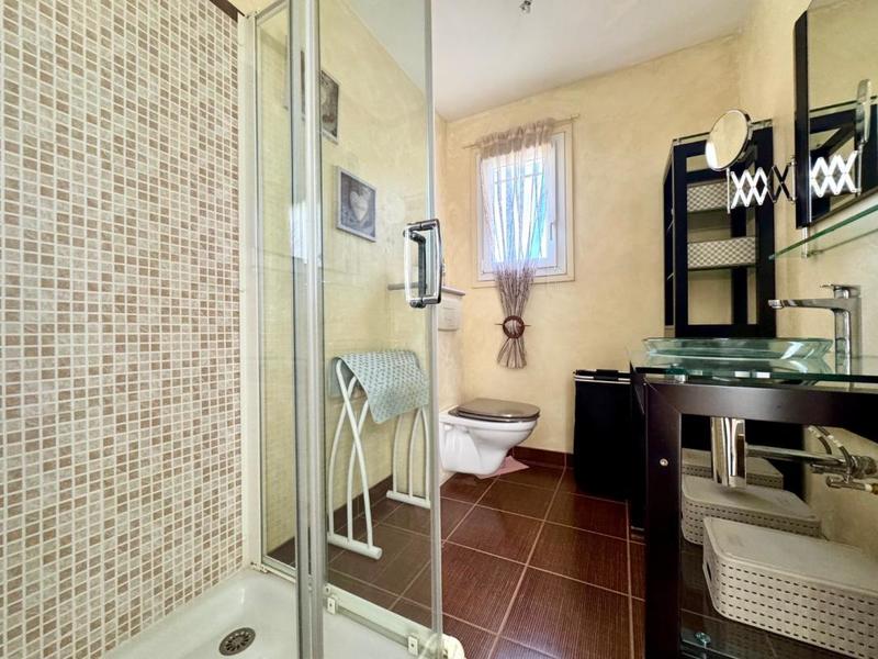 Villa - 157 m² - 7 pièces