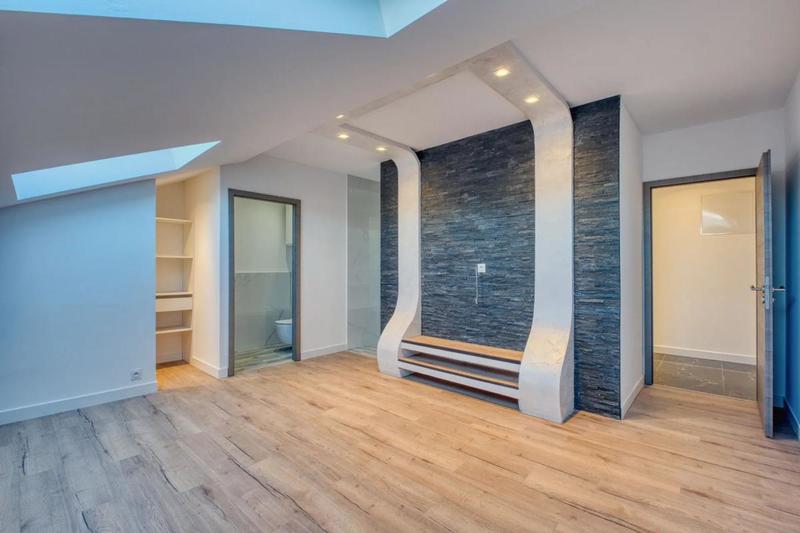 Maison - 185 m² - 7 pièces