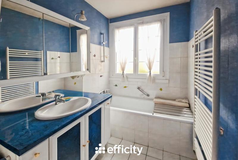 Maison - 125 m² - 6 pièces