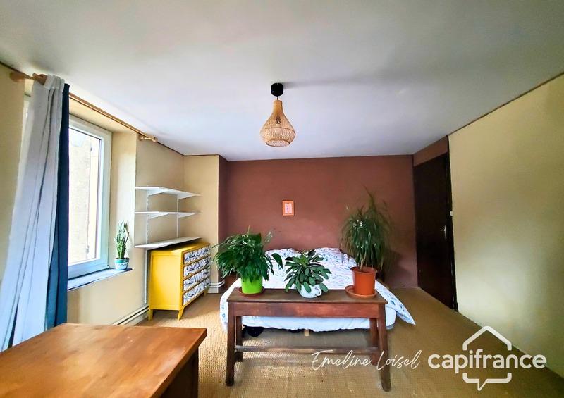 Appartement - 108 m² - 1 pièce