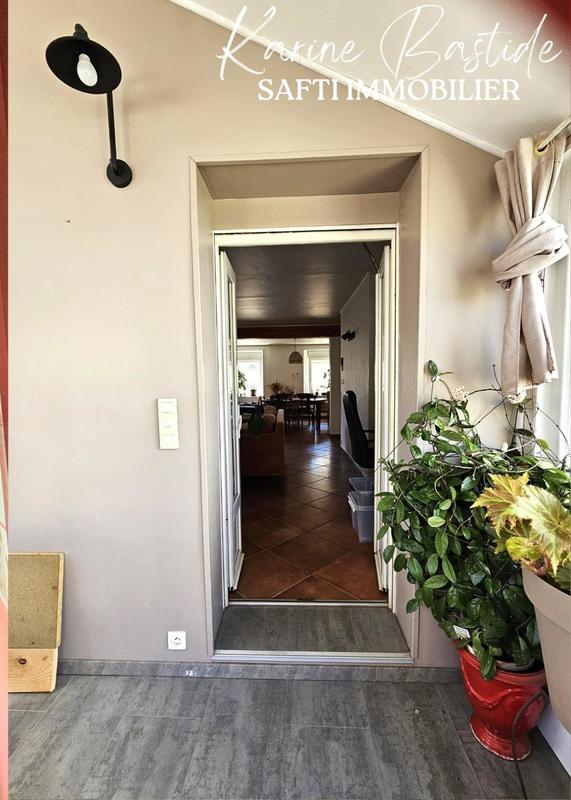 Maison - 175 m² - 9 pièces