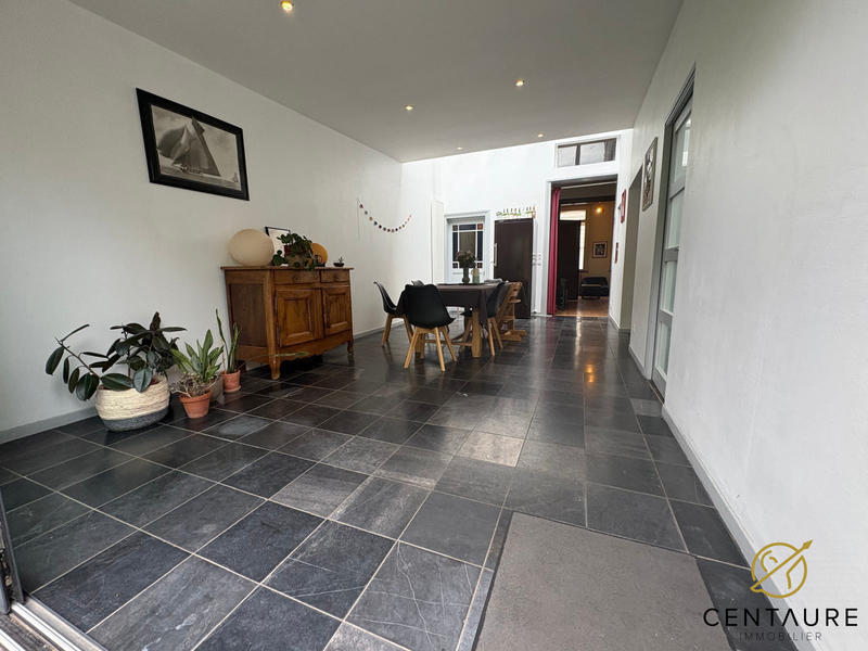 Maison ancienne - 177 m² - 6 pièces