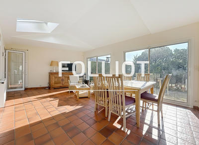 Maison - 137 m² - 5 pièces