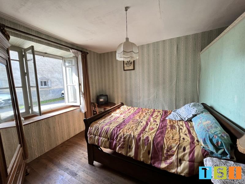 Maison - 137 m² - 5 pièces