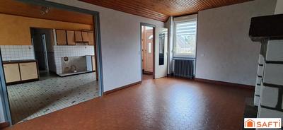 Maison - 125 m² - 9 pièces