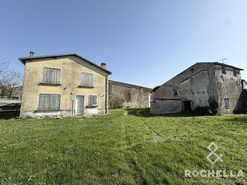 Maison ancienne - 111 m² - 5 pièces