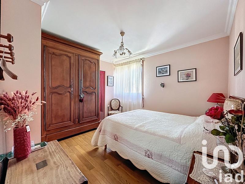 Maison de maîtres - 136 m² - 7 pièces