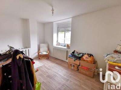 Maison - 93 m² - 5 pièces