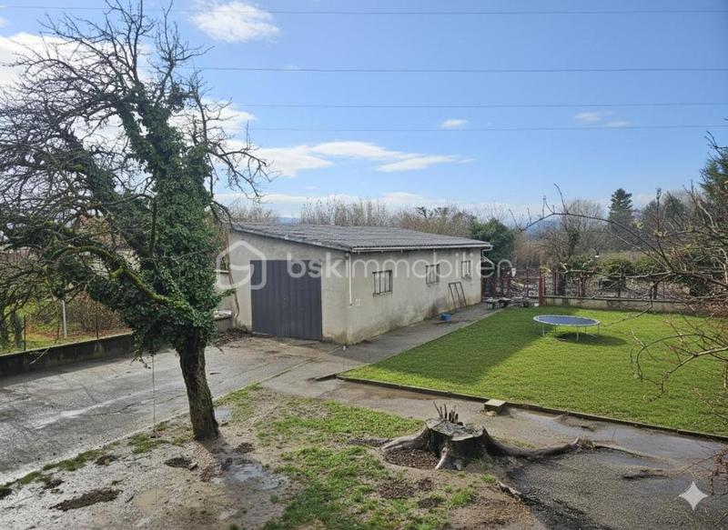 Maison - 140 m² - 4 pièces