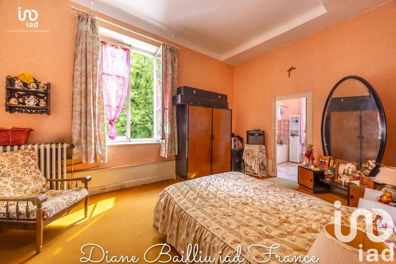 Maison - 545 m² - 12 pièces