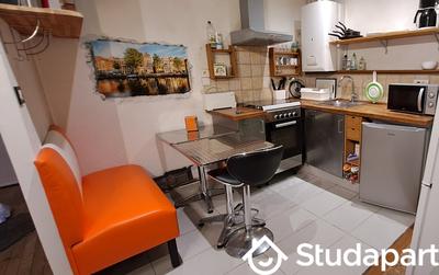 Chambre - 12 m² - 1 pièce