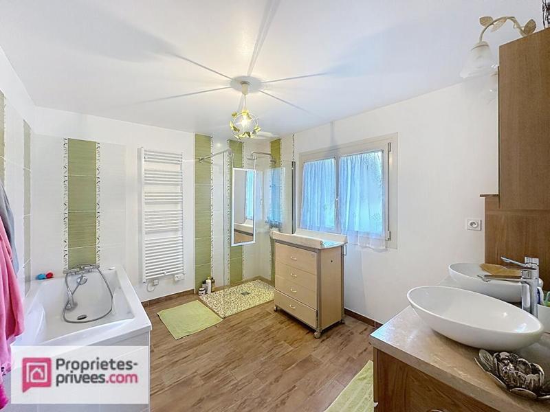 Maison - 128 m² - 5 pièces