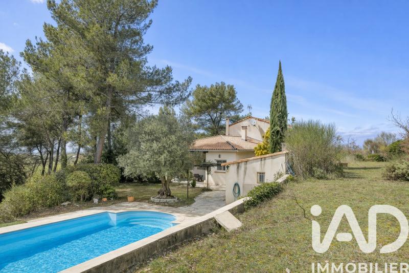 Maison - 155 m² - 6 pièces