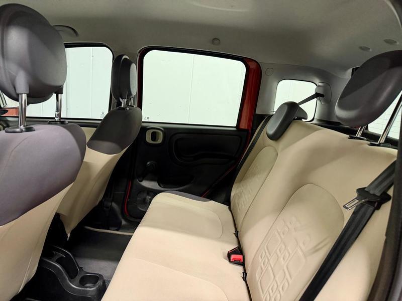 Fiat Panda 1.2i - Climatisation / Bluetooth