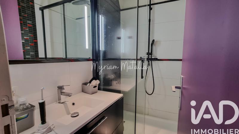 Maison - 220 m² - 8 pièces