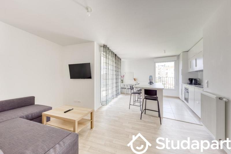 Chambre - 10 m² - 1 pièce