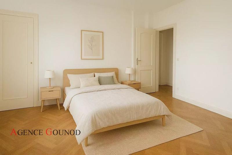 Appartement - 83 m² - 3 pièces