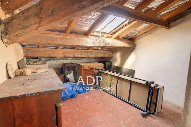 Maison - 186 m² - 8 pièces