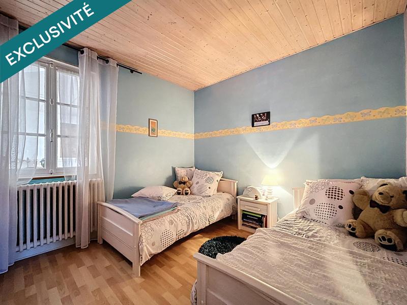 Appartement - 117 m² - 7 pièces