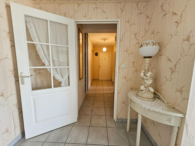 Appartement - 74 m² - 2 pièces