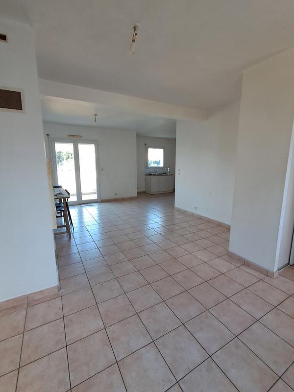 Maison - 70 m² - 4 pièces