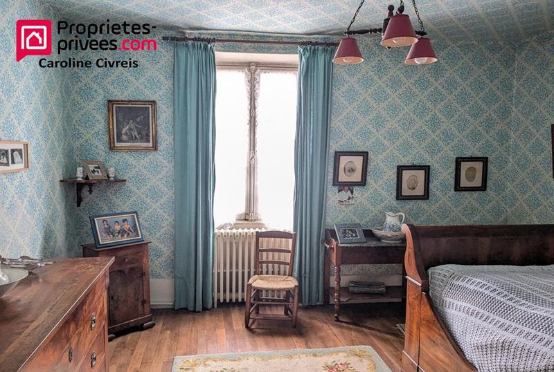 Propriété - 188 m² - 8 pièces