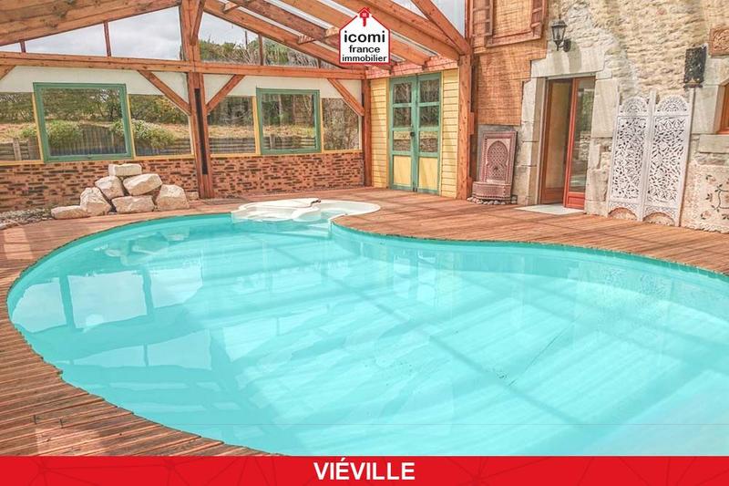 Maison - 200 m² - 8 pièces