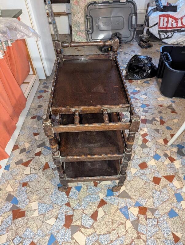 Grand vide-maison – meubles anciens 18ᵉ/19ᵉ en bois massif – gipcy