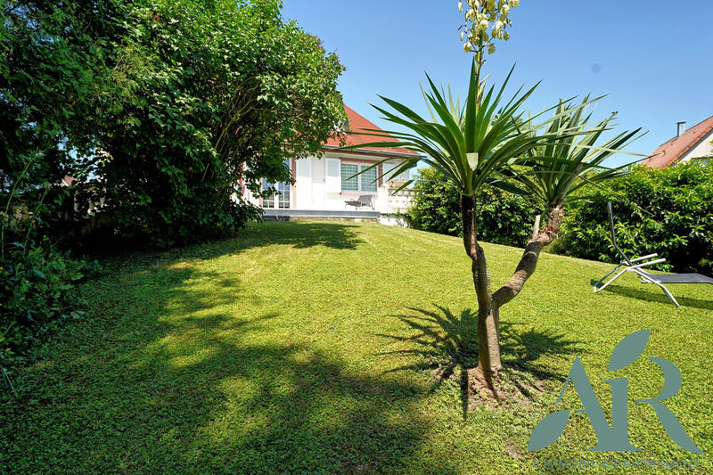 Maison - 135 m² - 6 pièces