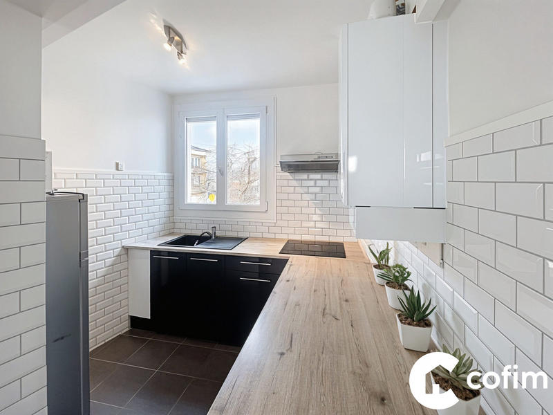 Appartement - 56 m² - 3 pièces