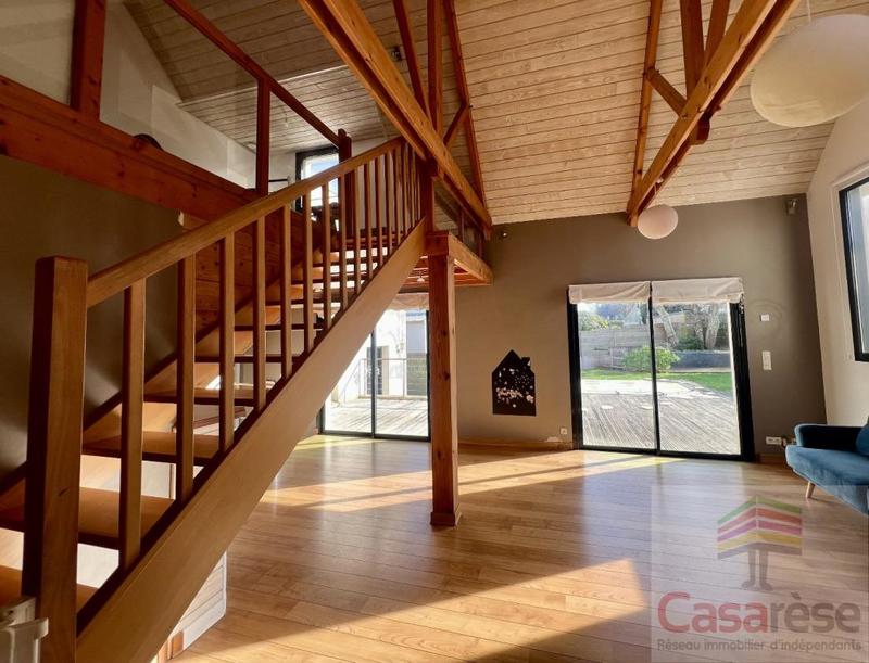 Maison - 160 m² - 7 pièces