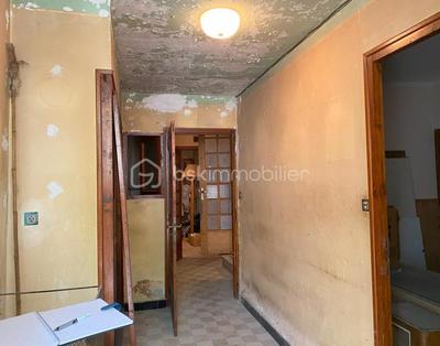 Immeuble - 152 m² - 7 pièces