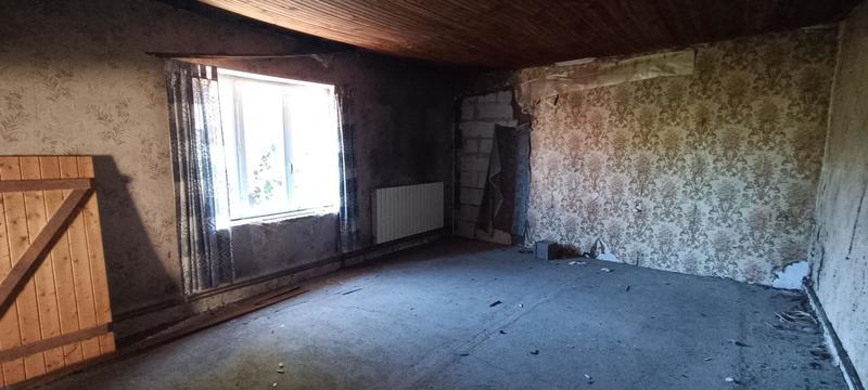 Maison - 93 m² - 5 pièces