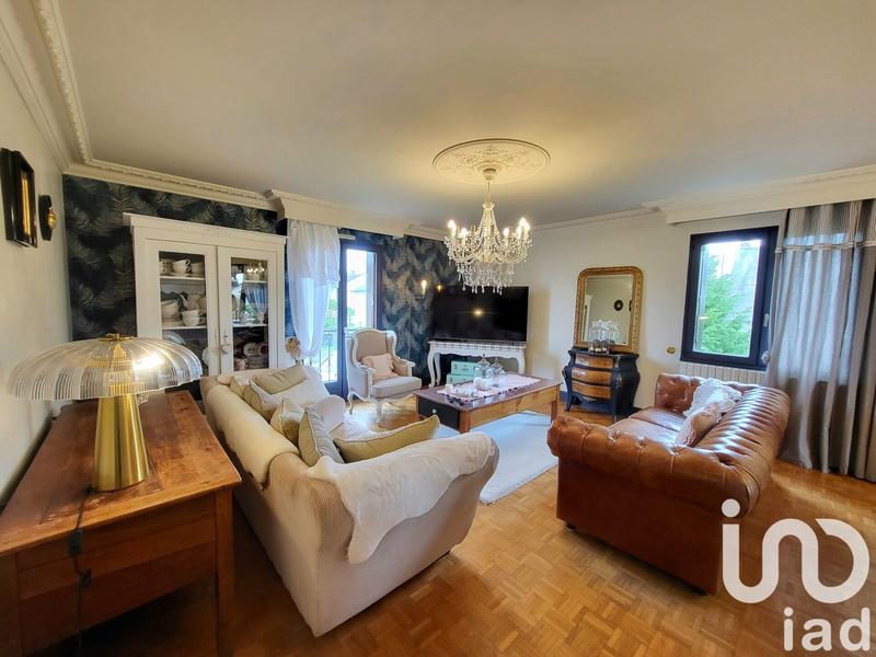 Maison - 159 m² - 5 pièces