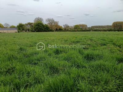 Terrain constructible - 812 m²
