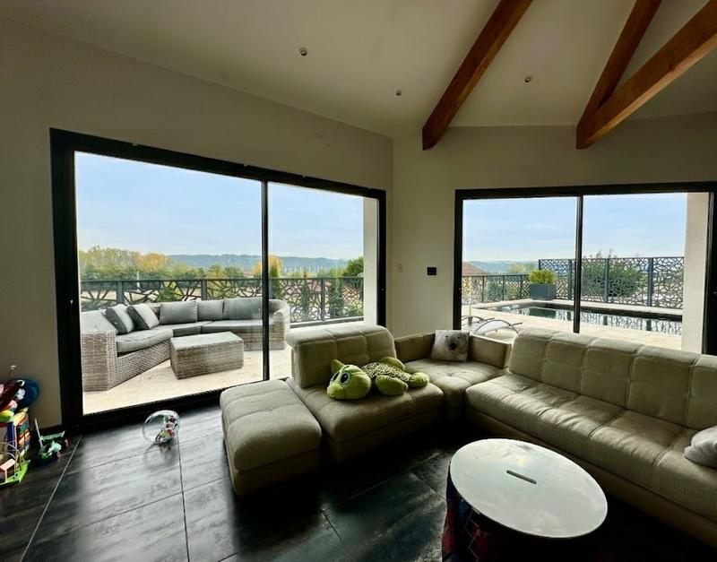 Villa - 156 m² - 6 pièces