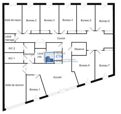 Local commercial - 250 m² - 11 pièces