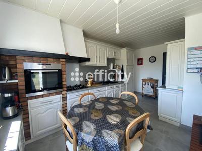 Maison - 103 m² - 4 pièces