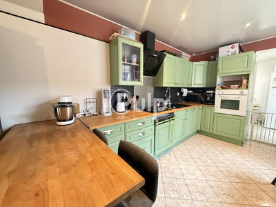 Maison - 125 m² - 7 pièces