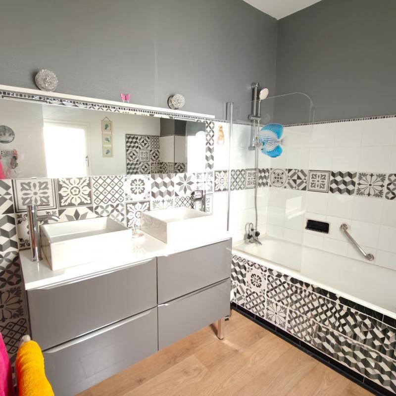 Maison - 150 m² - 7 pièces