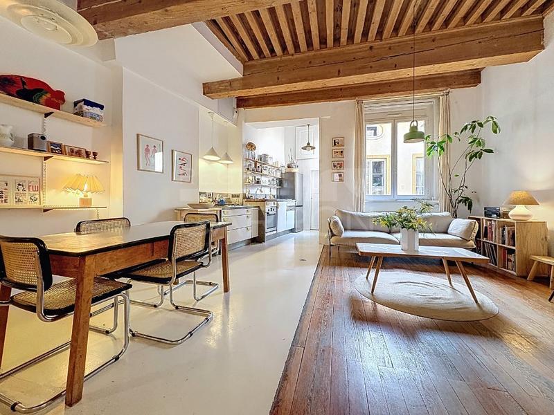 Appartement - 110 m² - 3 pièces