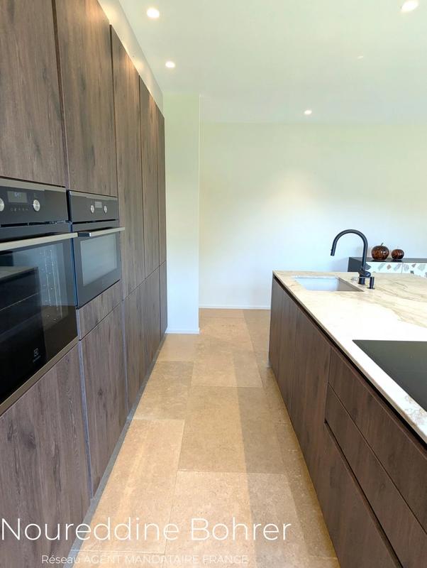 Villa - 165 m² - 5 pièces