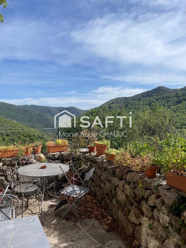 Château - 400 m² - 15 pièces