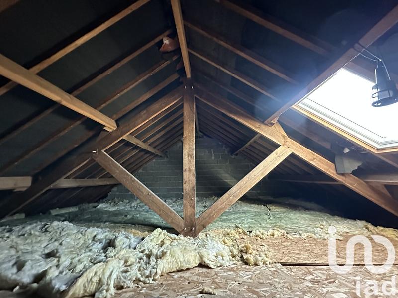 Maison - 95 m² - 5 pièces