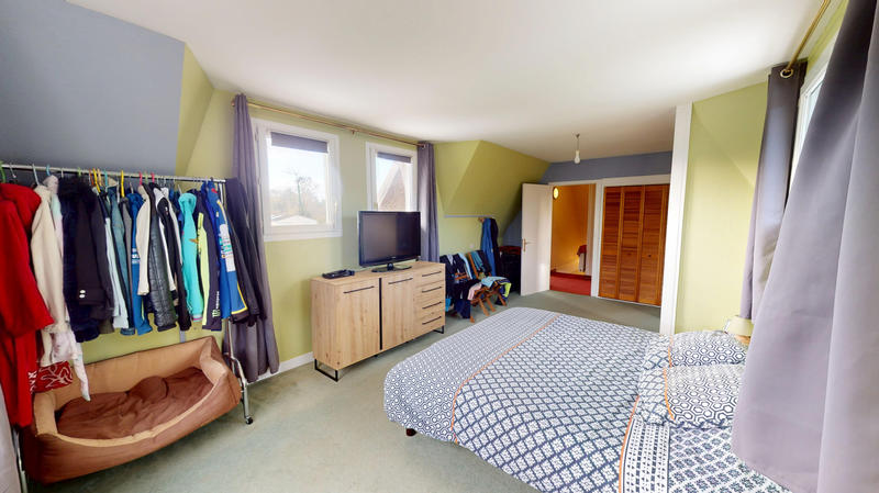 Maison - 179 m² - 5 pièces